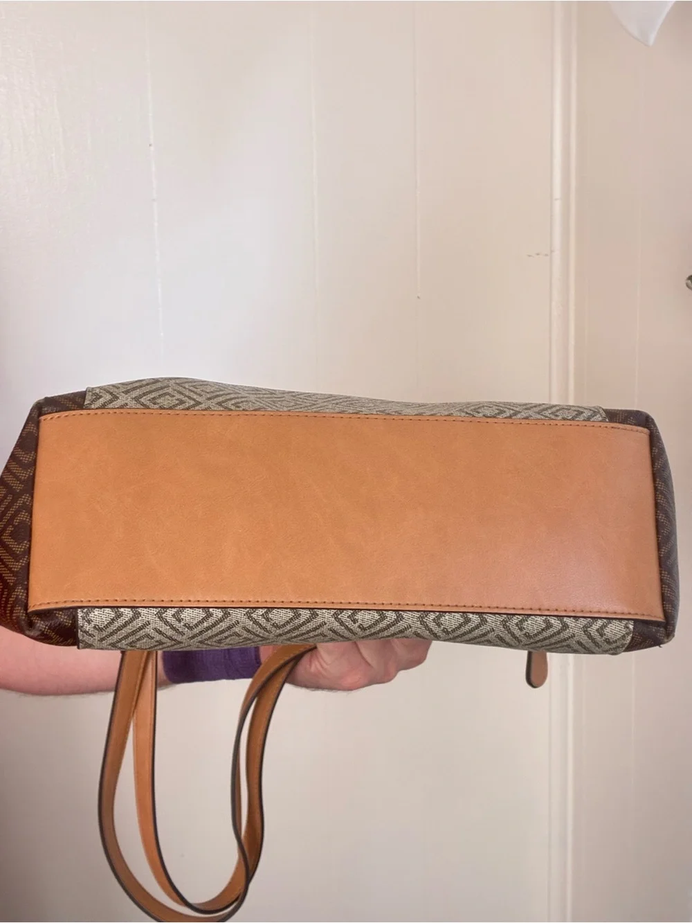Liz Claiborne super cute